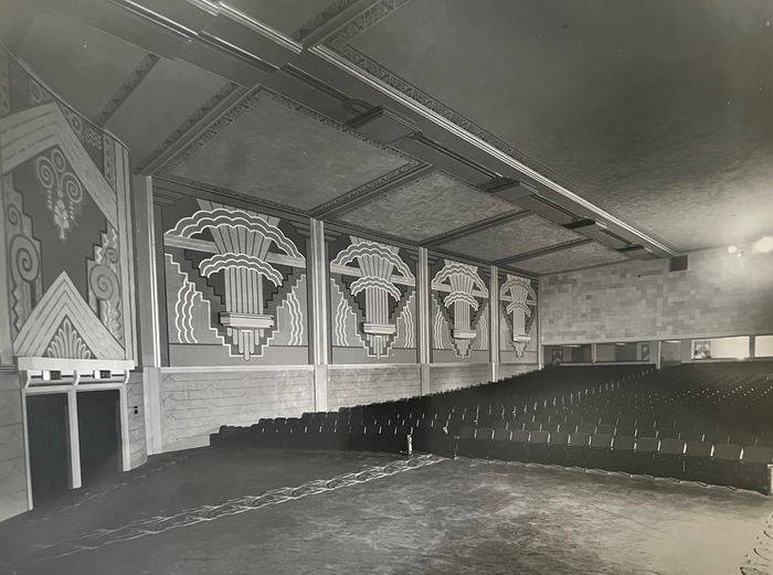 Motor City Theatre screen view of auditorium promo photo OL Taylor Commercial Photog 1939 Motor City Theatre, Warren